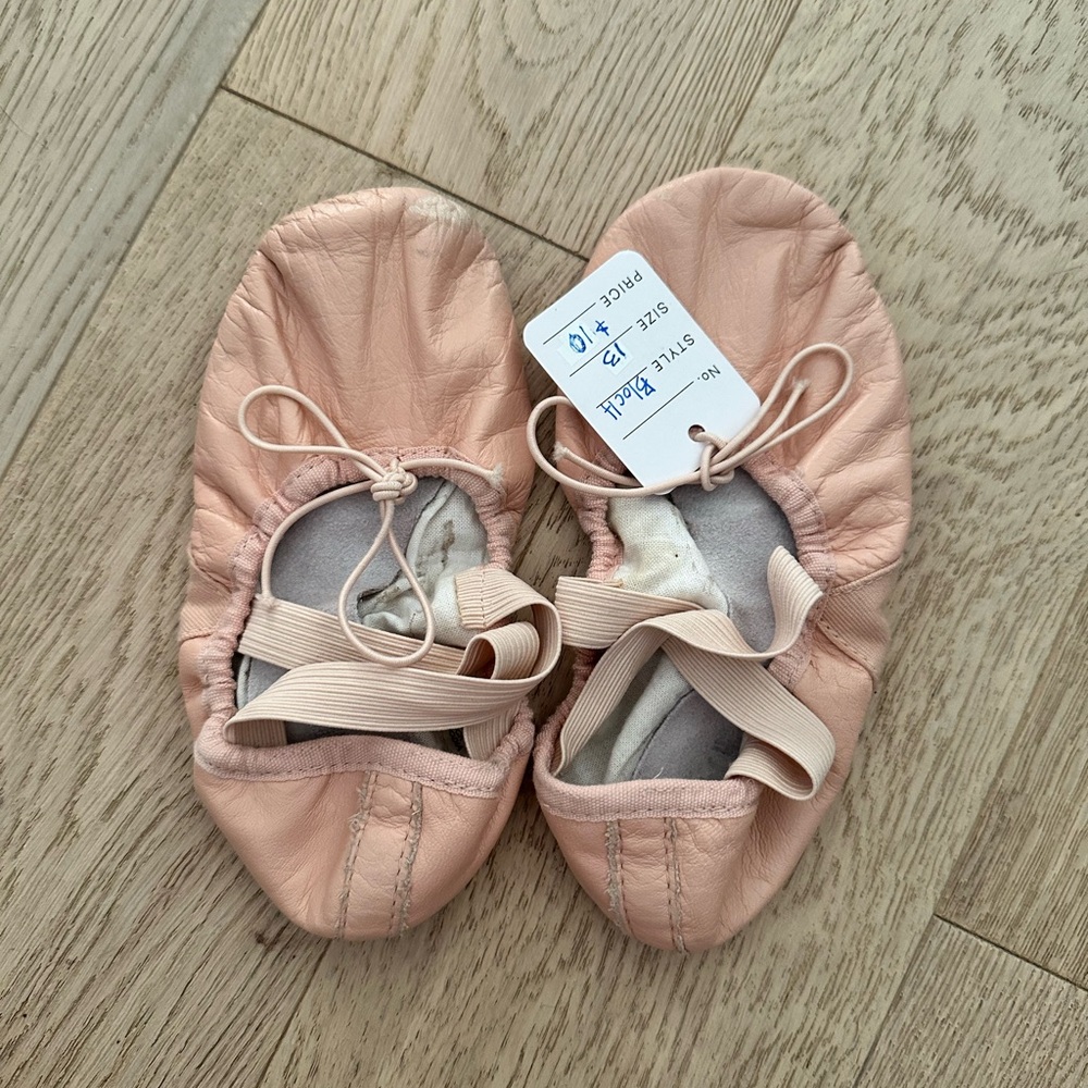Bloch leather ballet slippers child 13